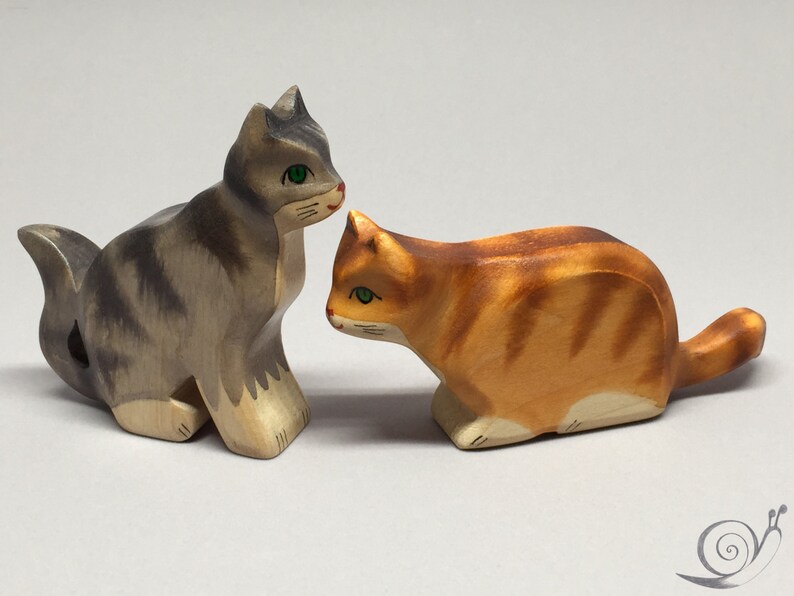 Toy Cat wooden grey with grey stripes colourful with cat's arched back Size: 10,5x5,0x2,2 cm bxhxs aprox. 30 gr. image 5