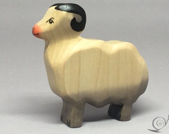Toy Ram Sheep wooden white grey pink colourful - standing with heads up Size: 8,5 x 8,0 x 2,0 cm (bxhxs)  approx. 49,5 gr.