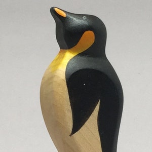 Toy Penguin wooden white black orange - with heads up Size: 9,5 x 5,0 x 2,2 cm (bxhxs)  approx. 29,5 gr.