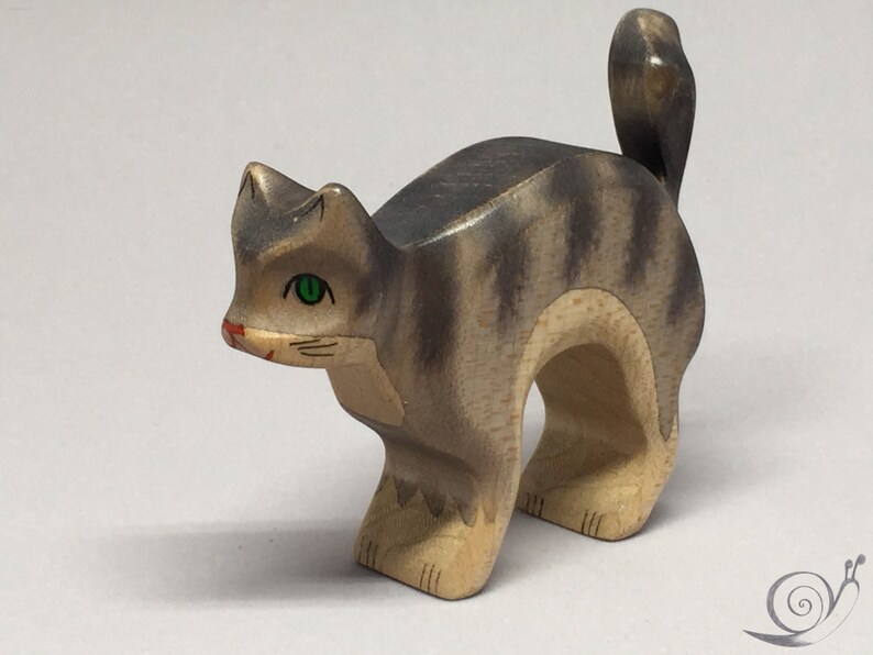 Toy Cat wooden grey with grey stripes colourful with cat's arched back Size: 10,5x5,0x2,2 cm bxhxs aprox. 30 gr. image 4