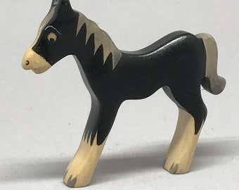 Toy foal wood black