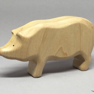 Toy Pig - Hog wooden white  - big  Size: 11,0 x 6,0 x 2,7 cm (bxhxs)  approx. 56,5 gr.
