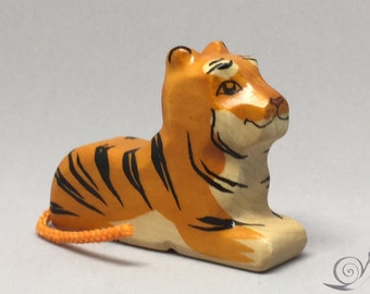 Toy Tiger Baby woodencolurful orange black stripes lying Size 7,0 x 6,0 x 2,0 cm (bxhxs) approx. 33,0 gr.