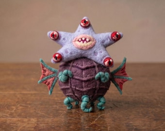 Needle Felted Multi-Eyed Starfish Demon Figure, Eldritch Cosmic Horror Doll, Macabre Fiber Art Oddity, Purple Demon Wings, OOAK