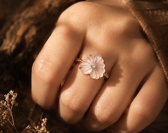 Flower Ring For Women, Crystal Bloom Petal Ring, Floral Statement Jewelry, Romantic Nature Inspired Ring, Elegant Gift For Her