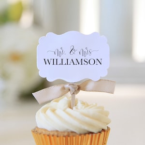 Wedding Cupcake toppers / Mr. and Mrs. / Customization / Wedding Reception Favors / Wedding date toppers / Last Name / 12 toppers