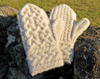 Iona Mittens (PDF knitting pattern)