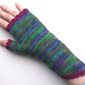 Fingerless Wraparounds PDF knitting pattern image 2