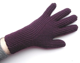 His & Hers Gloves (PDF knitting pattern)