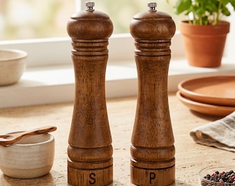 Oak Wood Pepper Grinder Adjustable Ceramic Mill Manual Spice Grinder
