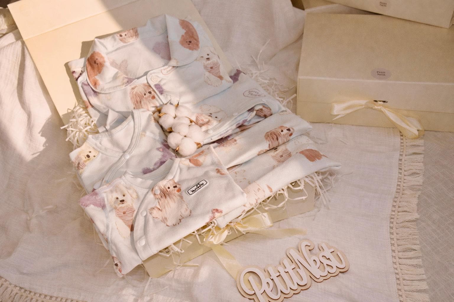 Mom & Baby Matching Pajama Set Newborn Gift Box Cotton Baby Outfit 66 cm Romper + 2-Piece Set Baby Shower Gift