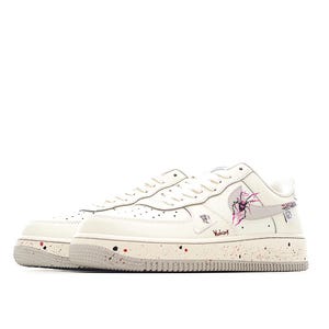 Sneakers AF1 personalizzate dipinte a mano / Scarpe streetwear con schizzi di ragno rosa immagine 1