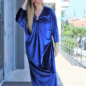 Velvet Kaftan, Vintage David Brown Caftan, One Size Women, Blue Stretch Velvet image 1