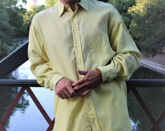 Vintage 1970s Linen Blend Shirt, M/L Men, Button Up, Yellow, Gray stitched pinstripes, Long Sleeve