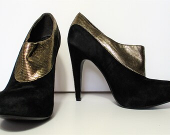 High Heels, Vintage Belle Sigerson Morrison Booties, Size 9B Women, Black Suede, Metallic Gold