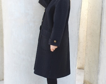 Vintage 1960s Tuxster Black Trench Raincoat L/XL Women Vintage 1960s Tuxster Black Trench Raincoat L/XL Women