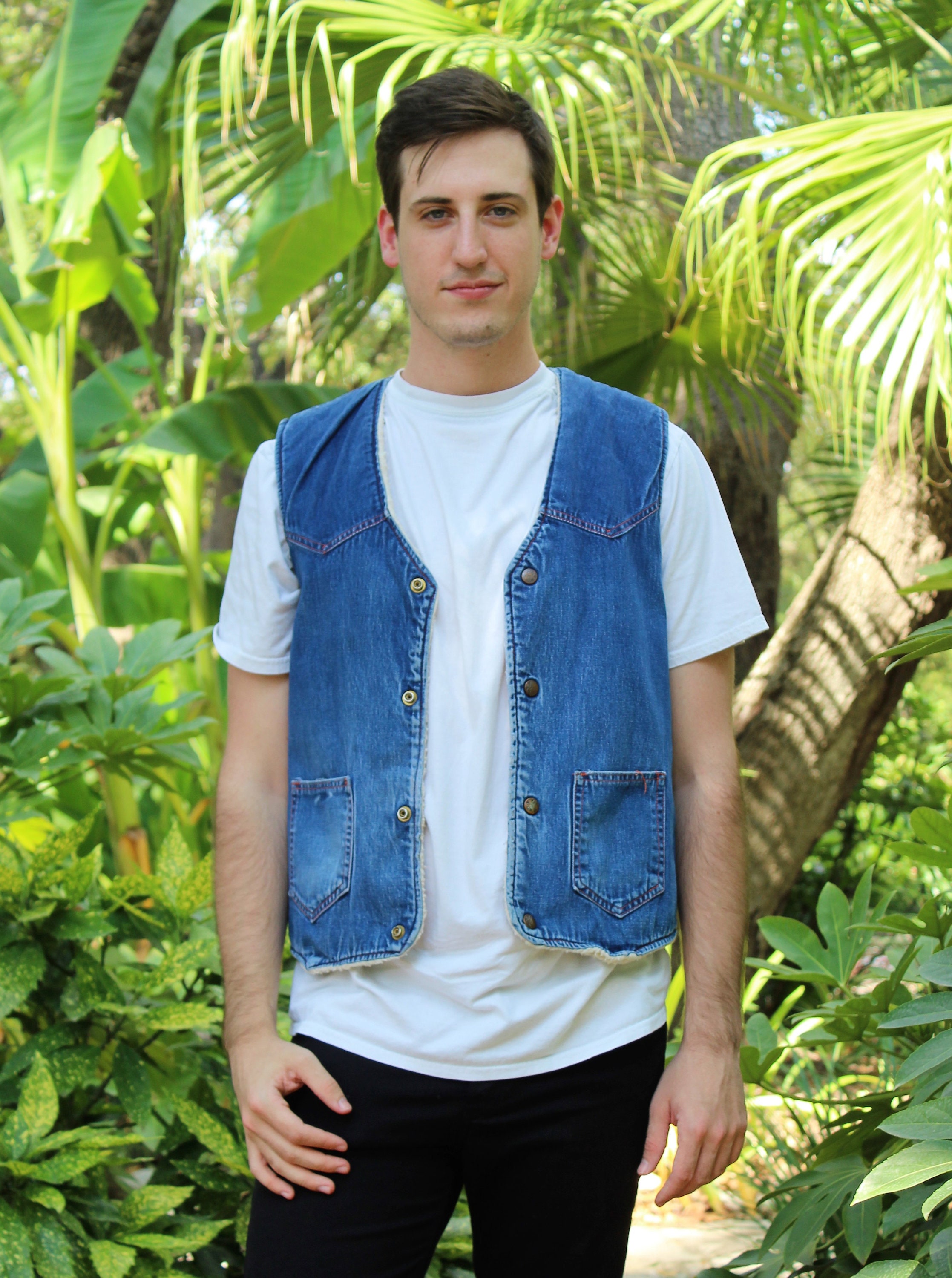 Harry  Stone Blue  Denim vest  Molo