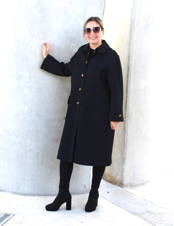 Vintage 1960s Tuxster Black Trench Raincoat L/XL Women Vintage 1960s Tuxster Black Trench Raincoat L/XL Women