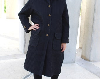 Vintage 1960s Tuxster Black Trench Raincoat L/XL Women Vintage 1960s Tuxster Black Trench Raincoat L/XL Women