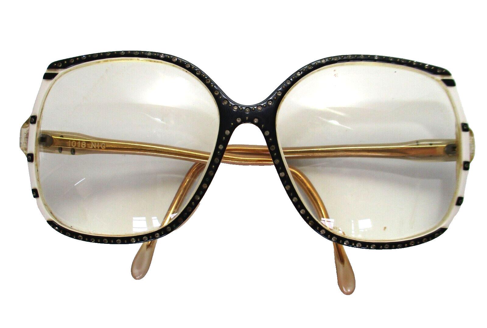 Vintage Nina Ricci-Paris Black/White/Gold w Rhinestones Women\'s Sunglasses.  NOS Nina Ricci - NR 3002 COL 3016 Vintage 80s Sunglasses – Ed  main image 4