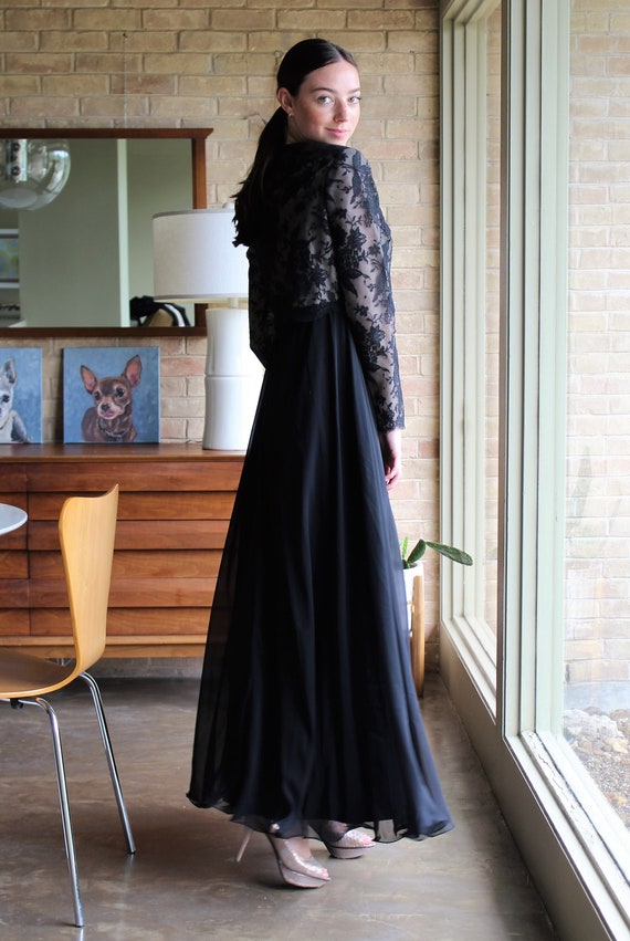 Vintage Black Chiffon Mother Dress For Wedding With Bow Belt, Long Sleeves,  Bead Lace Appliques Perfect For Formal Evening Events And Birthday Parties  In 2022 From Haiyan4419, $120.57 | DHgate.Com