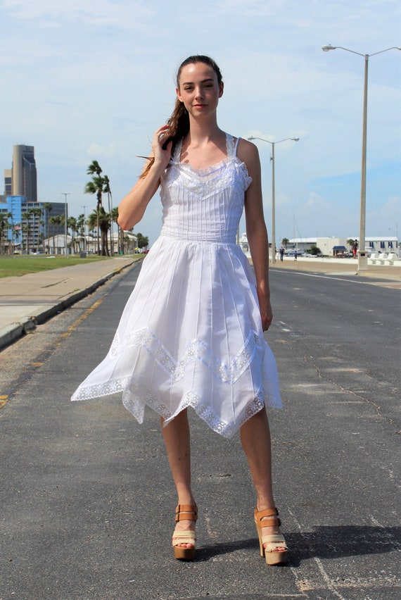 Beach Wedding Dress Mexican Dress Xs Small Spaghetti Strap Wedding Dress Boho Wedding Boho White Dress Bohemian Dress 50s Dress