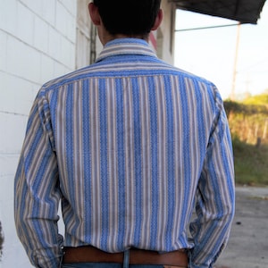 Vintage 1970s Shirt, Montgomery Ward, Blue White Mustard Cotton Blend, No Iron, M 15/15.5 Mens image 2