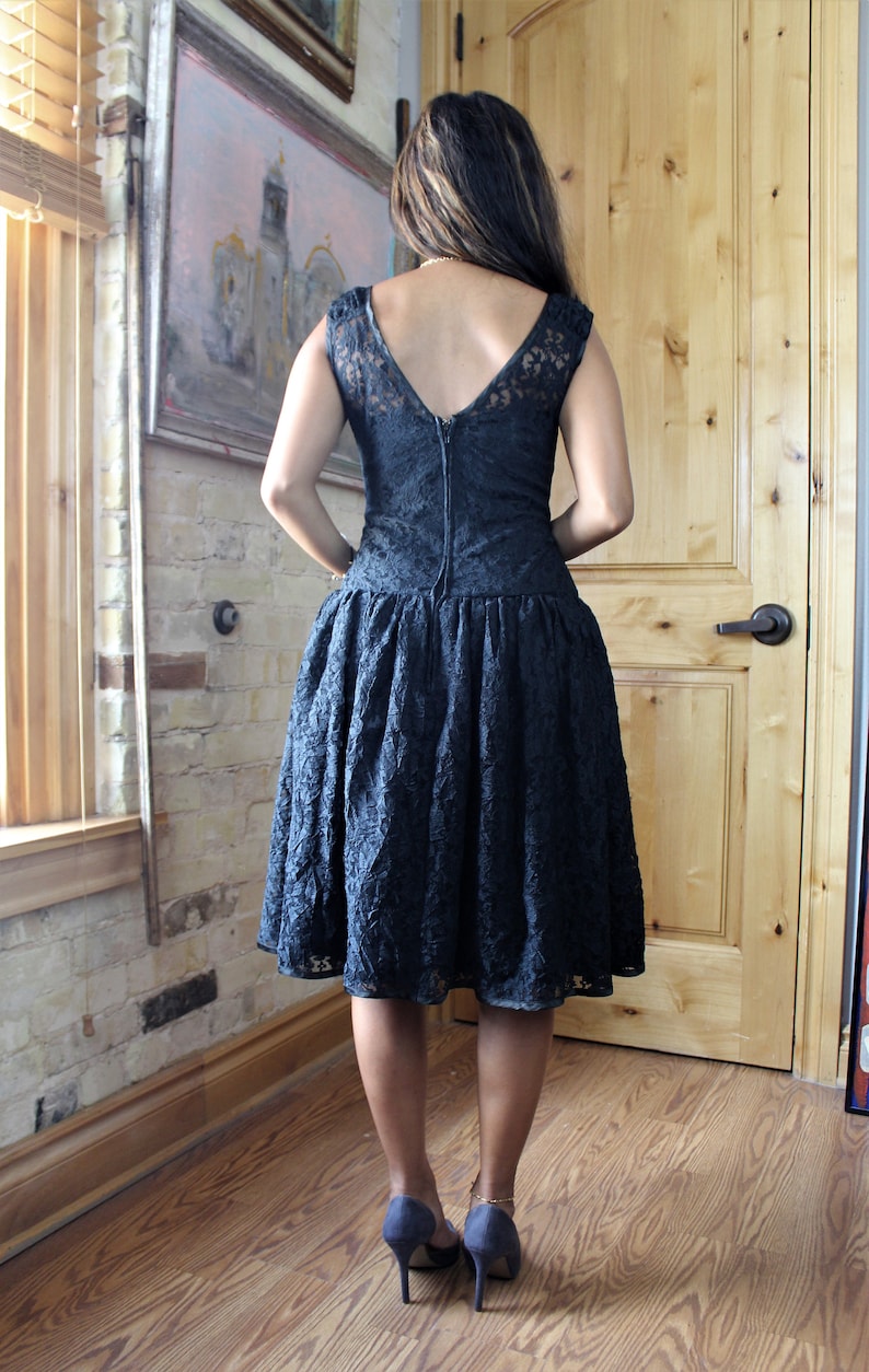 Vintage 1980s Joseph Tricot Fit and Flare Corset Dress, 50s Style, Size 34 Women image 4