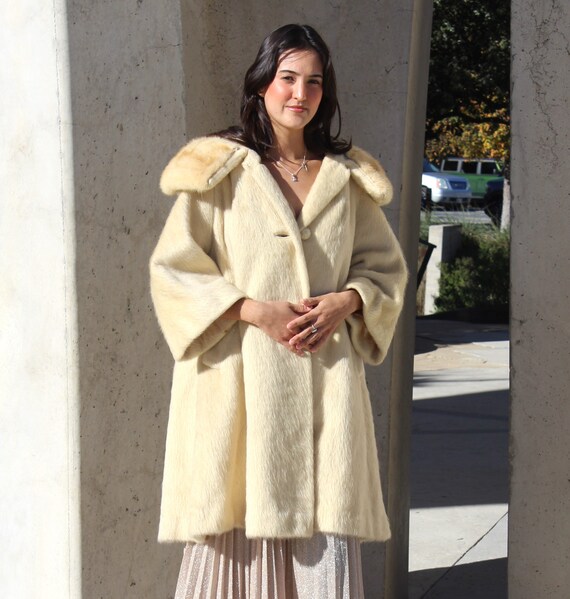 Lilli Ann Swing Coat Vintage 1960s One Size Women Cream Mohair Shag Blonde Ranch Mink Collar Etsy