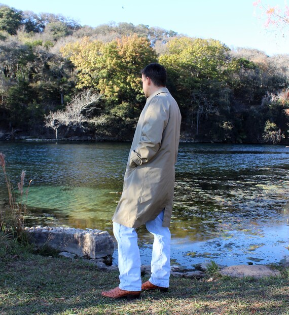 London fog raincoat with removable clearance liner