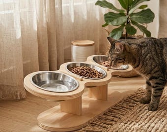 Elevated Cat Bowls with Bamboo Stand - Orthopedic Tilted Feeder for Improved Digestion and Neck Protection -Pet By Ariana