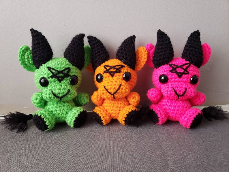 Made to order mini baphomet crocheted plush single color version (choice of body color with black horns and feet) 