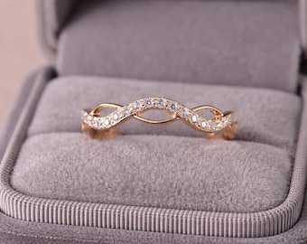 14K roségouden gedraaide CZ-infinityring, minimalistische stapelband