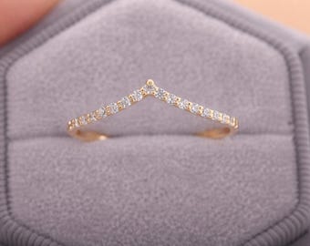 Gold Curved Diamond Style Ring,Yellow Gold  Ring, Minimalist Stacking Ring, Delicate Wedding Band, Thin Gold Ring for Women, Gift for Her