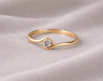 Gelbgold Solitär Ring 14K, Minimalistischer Zirkonia Ring 3 mm, Zarte Verlobungsring, Zierliche Goldring, Geschenk für Sie