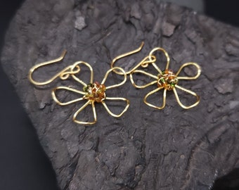 Daisy Flower Earrings, Gold