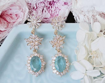 Light blue Graduation party earrings&necklace.bride earrings.blue wedding necklace.gift for her.something blue earrings.bridesmaid earrings.