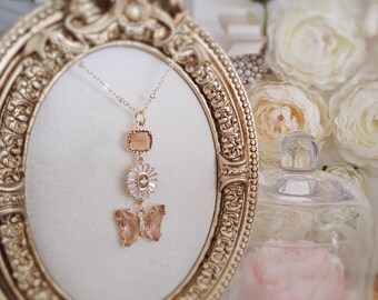 Valentine's Day necklace.Valentine's day gift for her. blush pink Bridal necklace.party necklace.Birthday gift for her.bridesmaid necklace