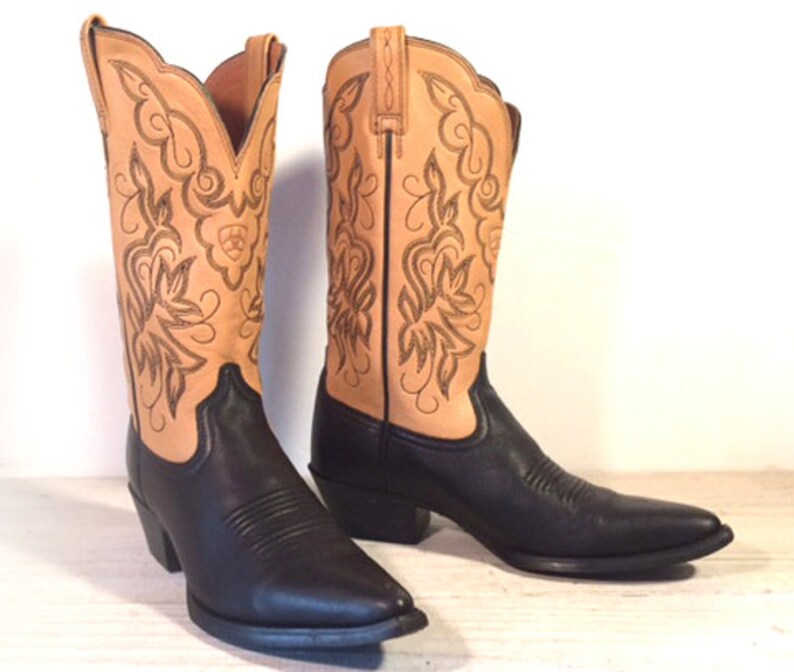 ariat pointed toe boots