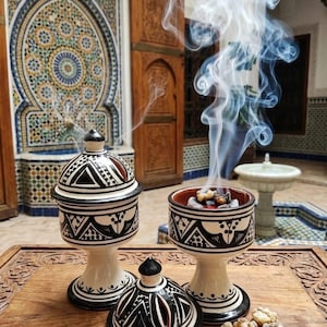 Quemador de incienso de cerámica marroquí en blanco y negro - Mabkhara tradicional hecho a mano - Cerámica Safi pintada a mano - Decoración monocromática para el hogar
