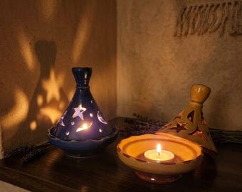 Handgemaakte Marokkaanse tajine kaarsenhouder, keramische lantaarn met ster en maan, woondecoratie, uniek aardewerk cadeau