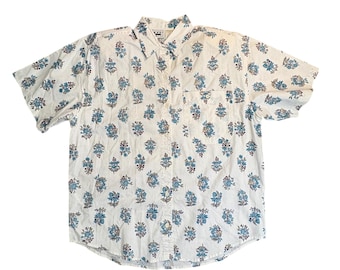 Vintage ILIO Women Button Up Shirt L White Blue Floral Block Print Short Sleeve