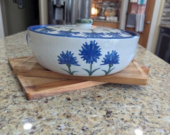 Fuente de servir con tapa de Louisville Stoneware de 35,5 cm (14"), estilo vintage.