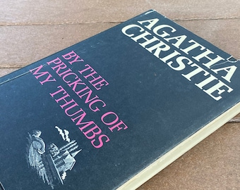 Con il pizzicore dei miei pollici di Agatha Christie giallo narrativa poliziesca classici giallo thriller poliziesco giallo classico