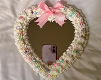 Candy Cake Herz Spiegel