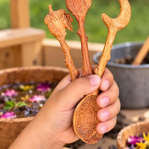 Autumn Mud Kitchen Potion Spoon | Wooden Spoon for Kids | Montessori Sensory Play | Nature Table Toy | Fall Outdoor Play | Waldorf Gift