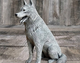 Concrete husky dog statue Realistic pet memorial Stone puppy figurine Sitting dog sculpture Yard art Husky ornament Dog lover gift