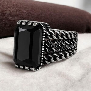 Herrring i 925 sterlingsilver med svart onyx, kedjedesign, djärvt statement-ring för män