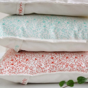Hand-printed cushion cover in coral or aqua - Handmade cushion with leaf print - Raw cotton printed in coral or aqua