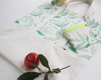 Cotton tote bag  with pouch -  Market tote and coin pouch hand printed in green - Shopper tote
